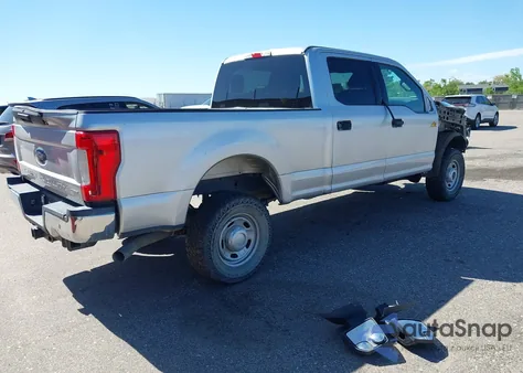 2017 Ford F-250 Xlt from USA, damaged, VIN 1FT7W2B65HEC10392